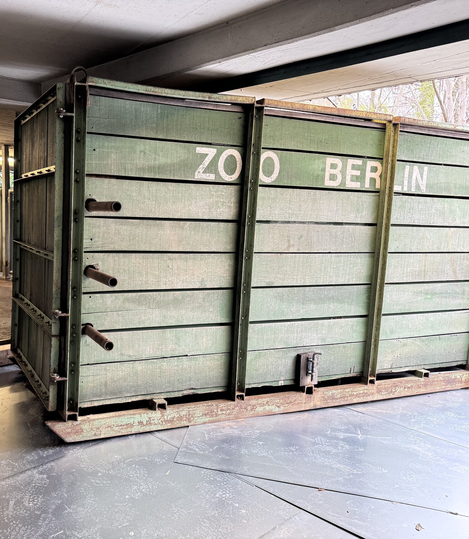 Transportbox Zoo Berlin