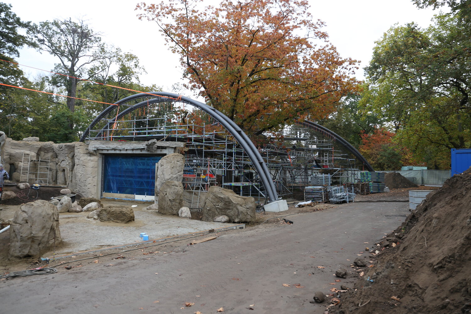 Neue Netzanlagen im Zoo Berlin